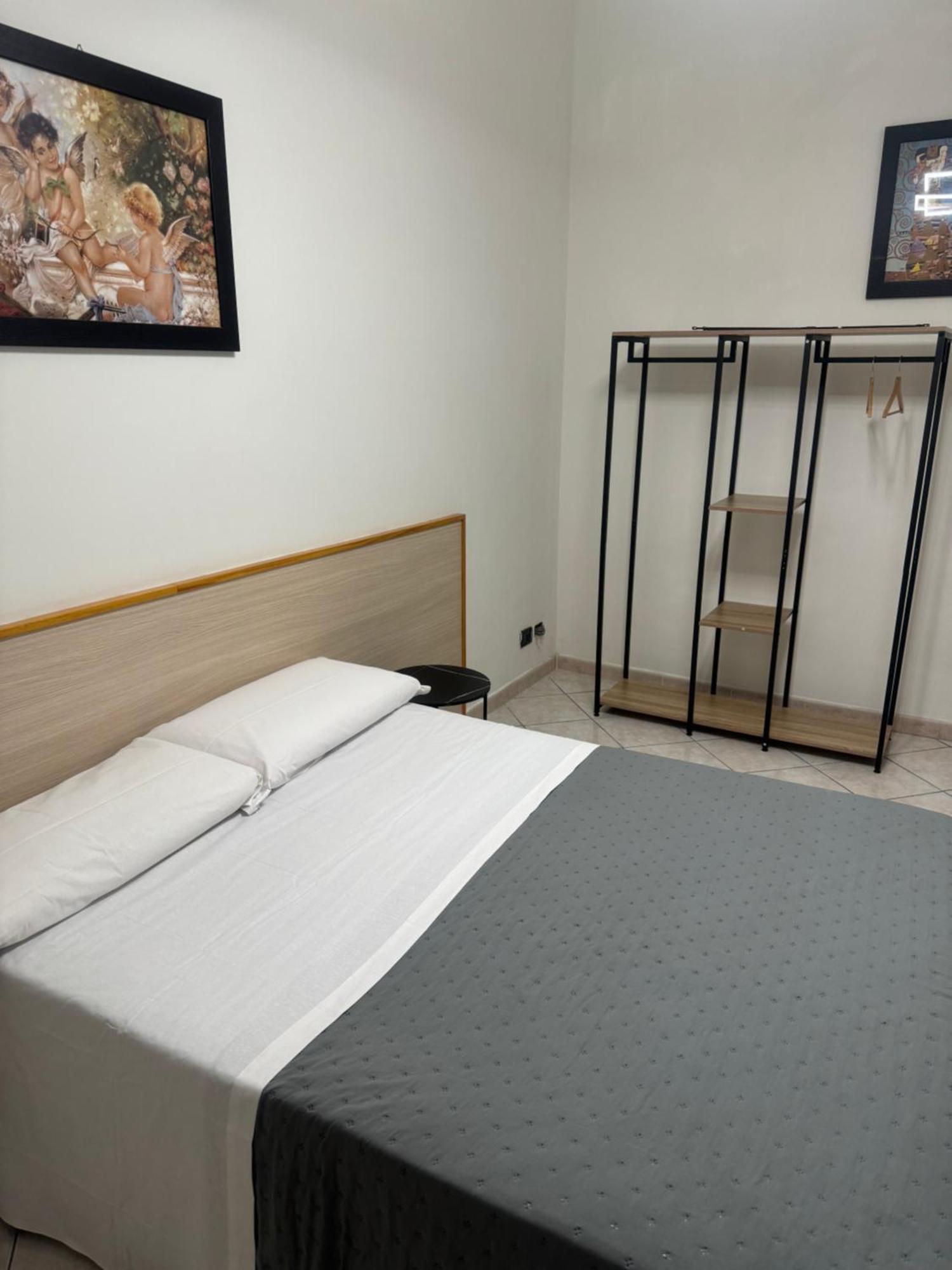 Appartamento Larisarooms Rome Buitenkant foto