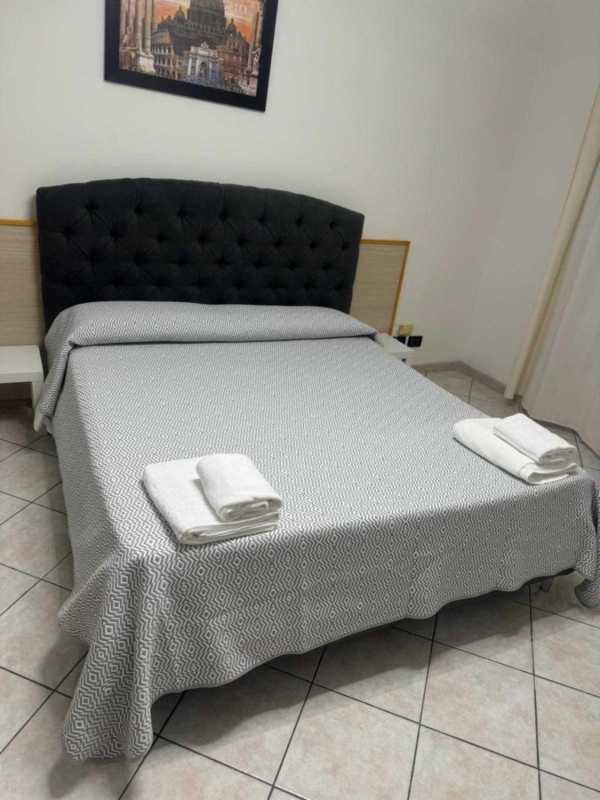 Appartamento Larisarooms Rome Buitenkant foto