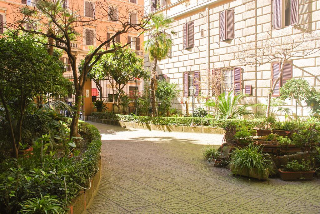 Appartamento Larisarooms Rome Buitenkant foto